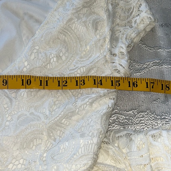 Chesley Ivory Lace Maxi Dress - Picture 10 of 14